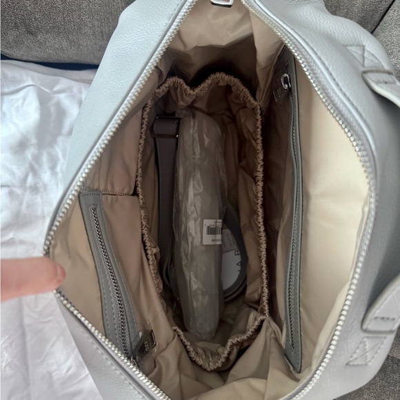 Mina Baie diaper bag- - Picture 4 of 4